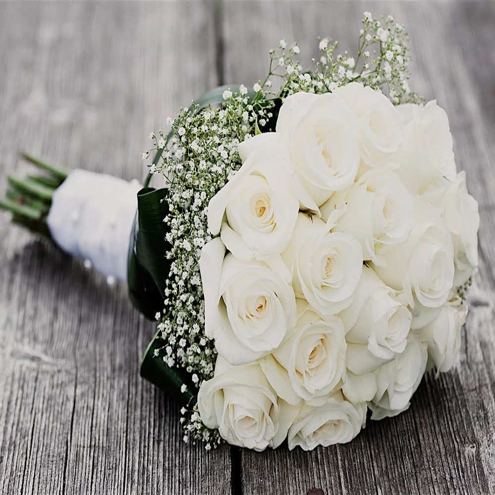 White Roses Bunch