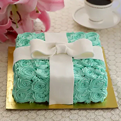 Floral Designer Pineapple Cake