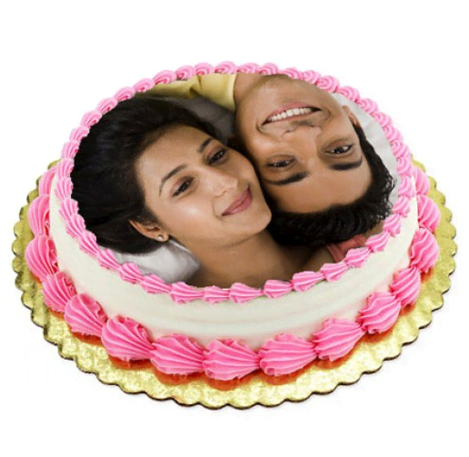 Round Shape Strawberry Photo Cake