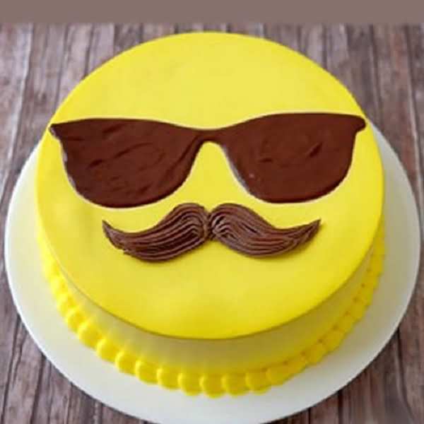 Super Cool Emoji Cake