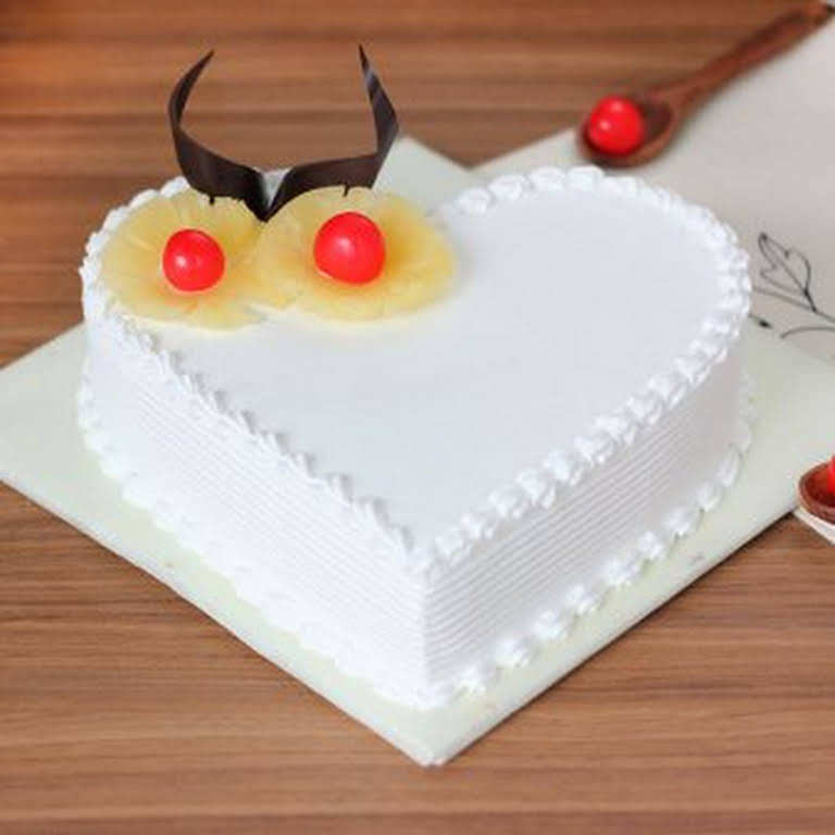 Heart Shape Pineapple Cake