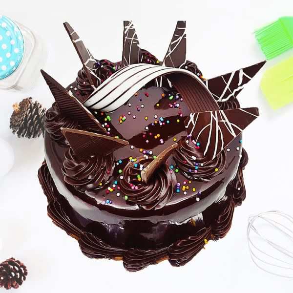 Layered Chocolate Truffle Cake