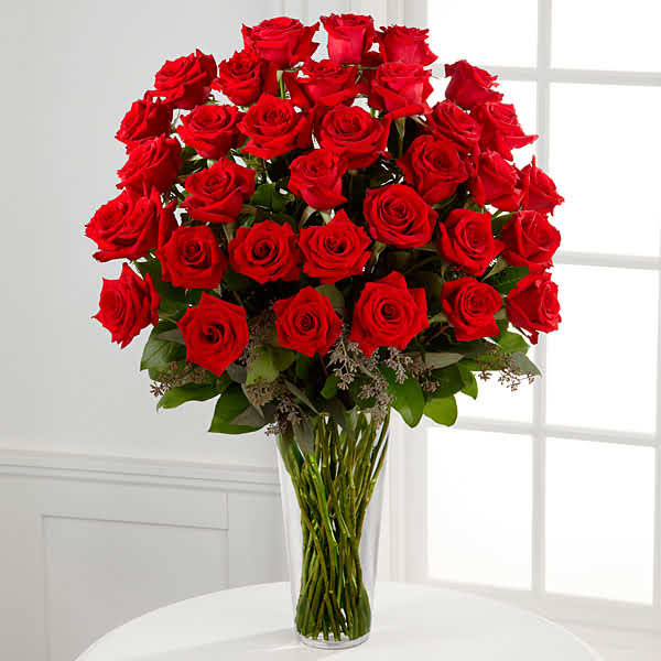 Red Roses Vase
